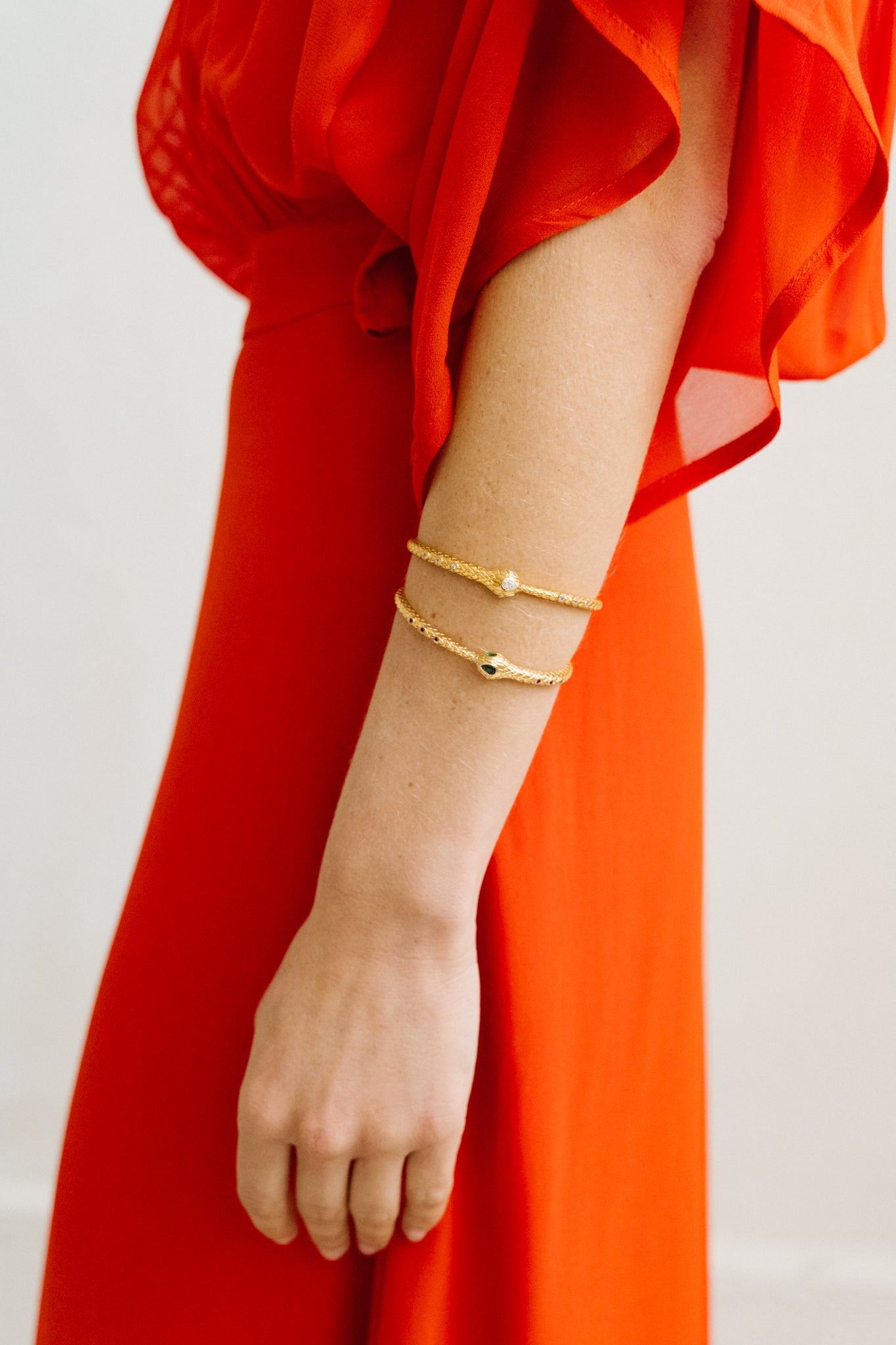 Jonc Serpent laiton doré et zirconiums Snake MYA BAY Lyon Bonny