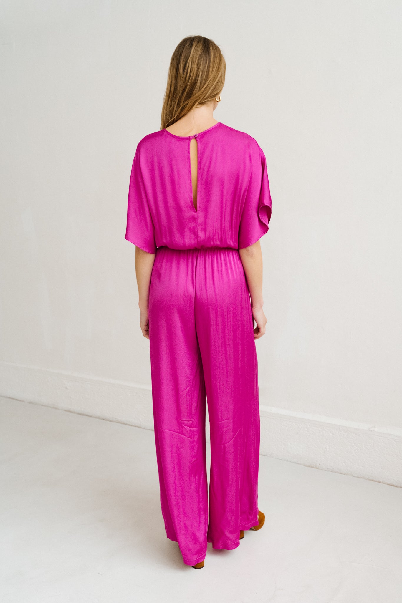 Combinaison pantalon fluide jambes larges couleur fuchsia Isana Frnch Lyon Bonny