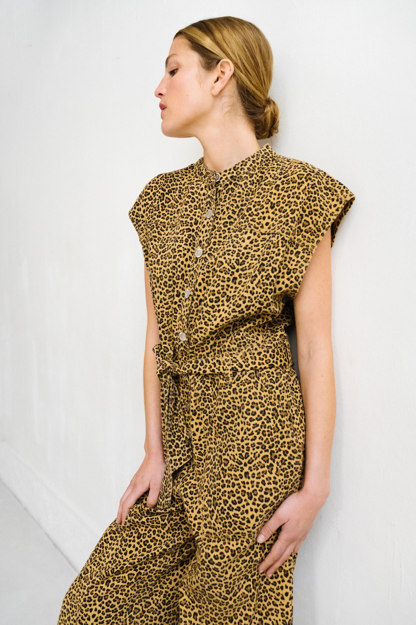 Combinaison pantalon coupe droite manches courtes imprimé Leopard Scheila Frnch Lyon Bonny