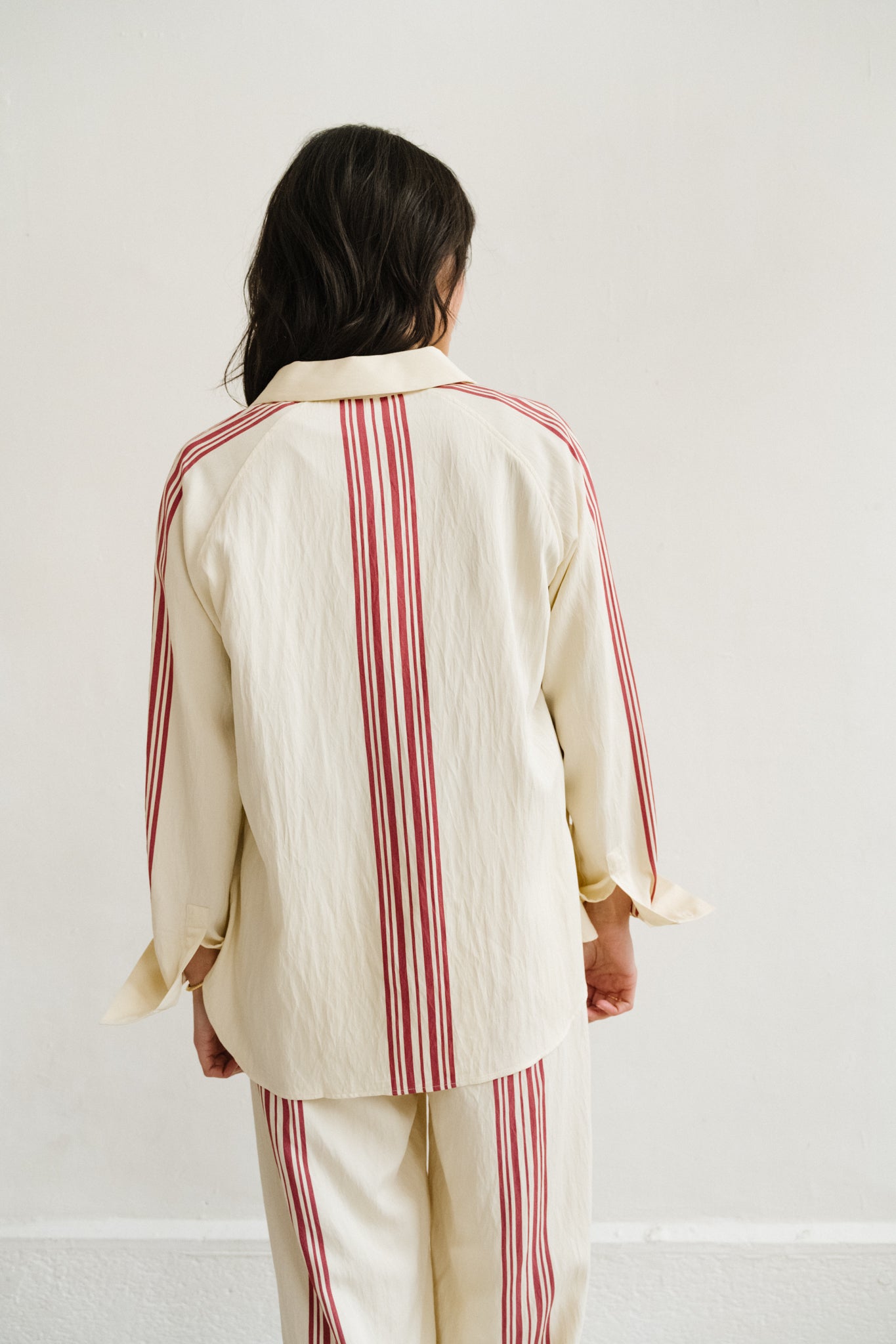 Chemise Comedy