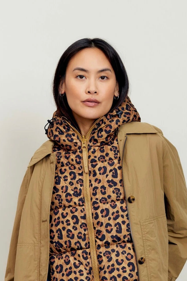 Capuche Doudoune léopard et noire