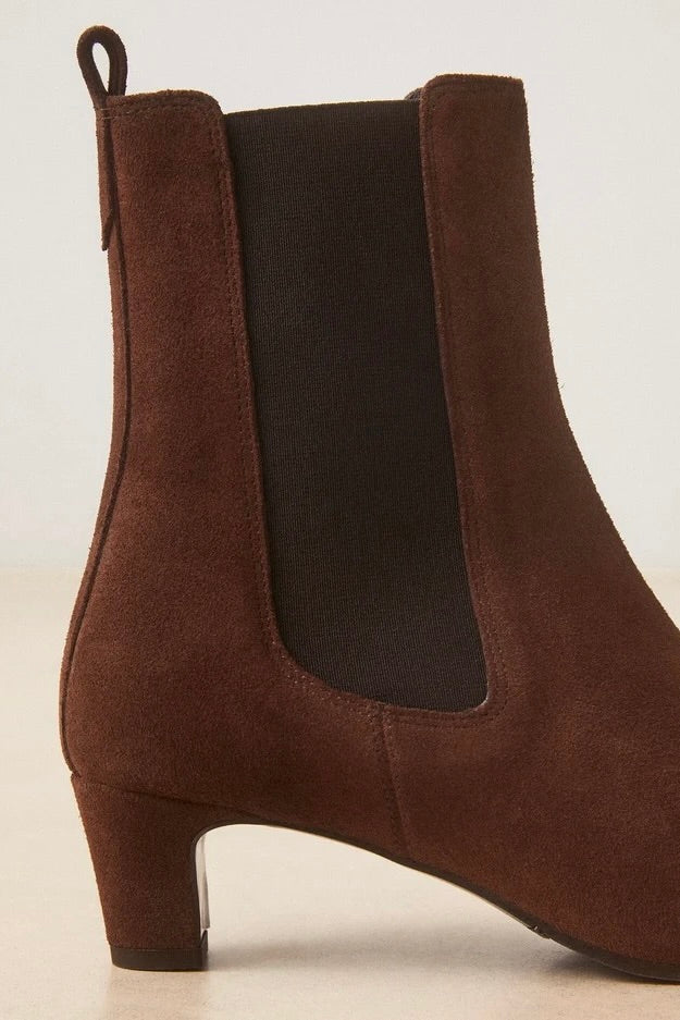 Bottines en suède à tige haute élastique et talons de 5cm modèle no.525 Rivecour -- Bonny Lyon