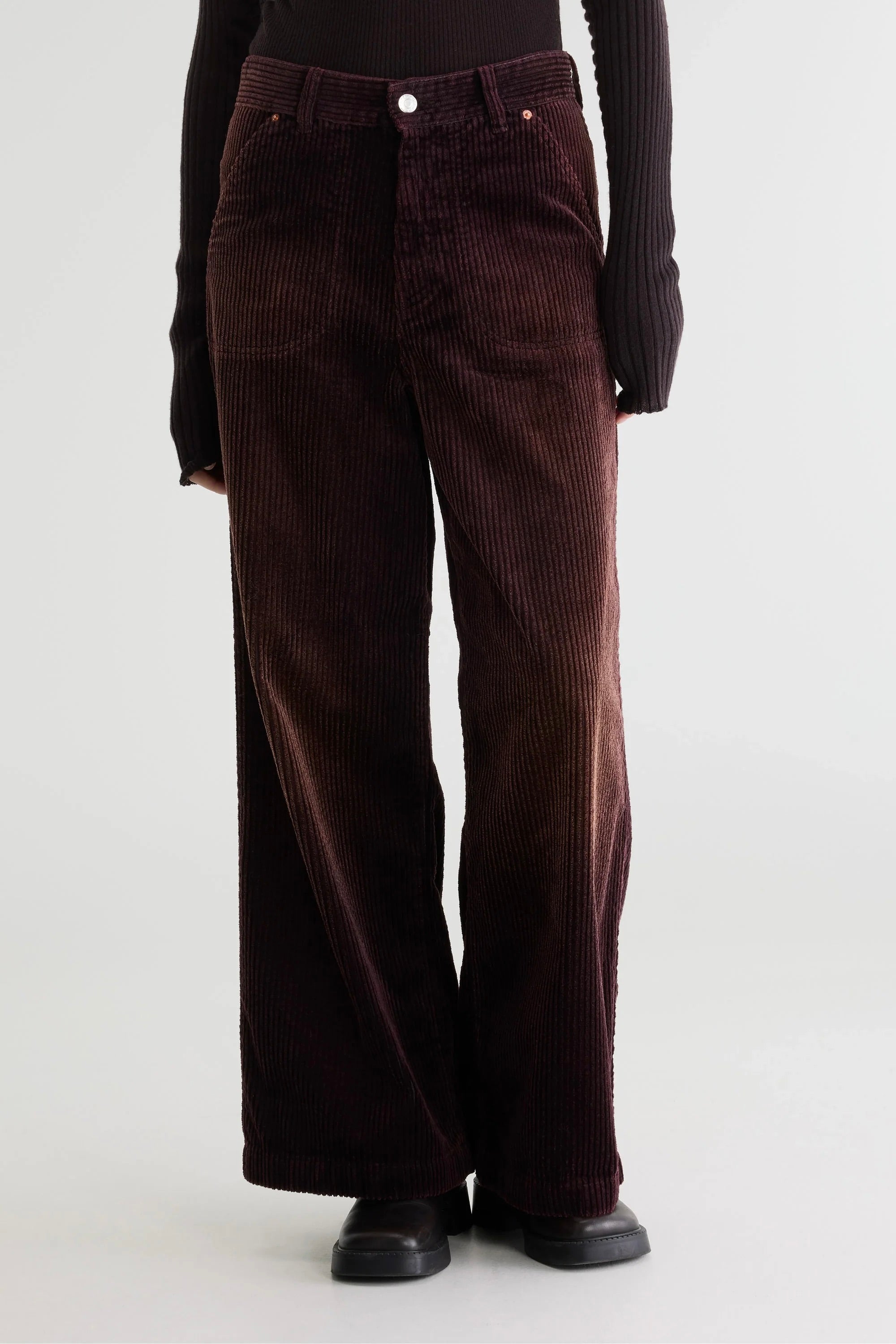 Jeans large velours côtelé bordeaux no.62 Petula Bellerose -- Bonny Lyon