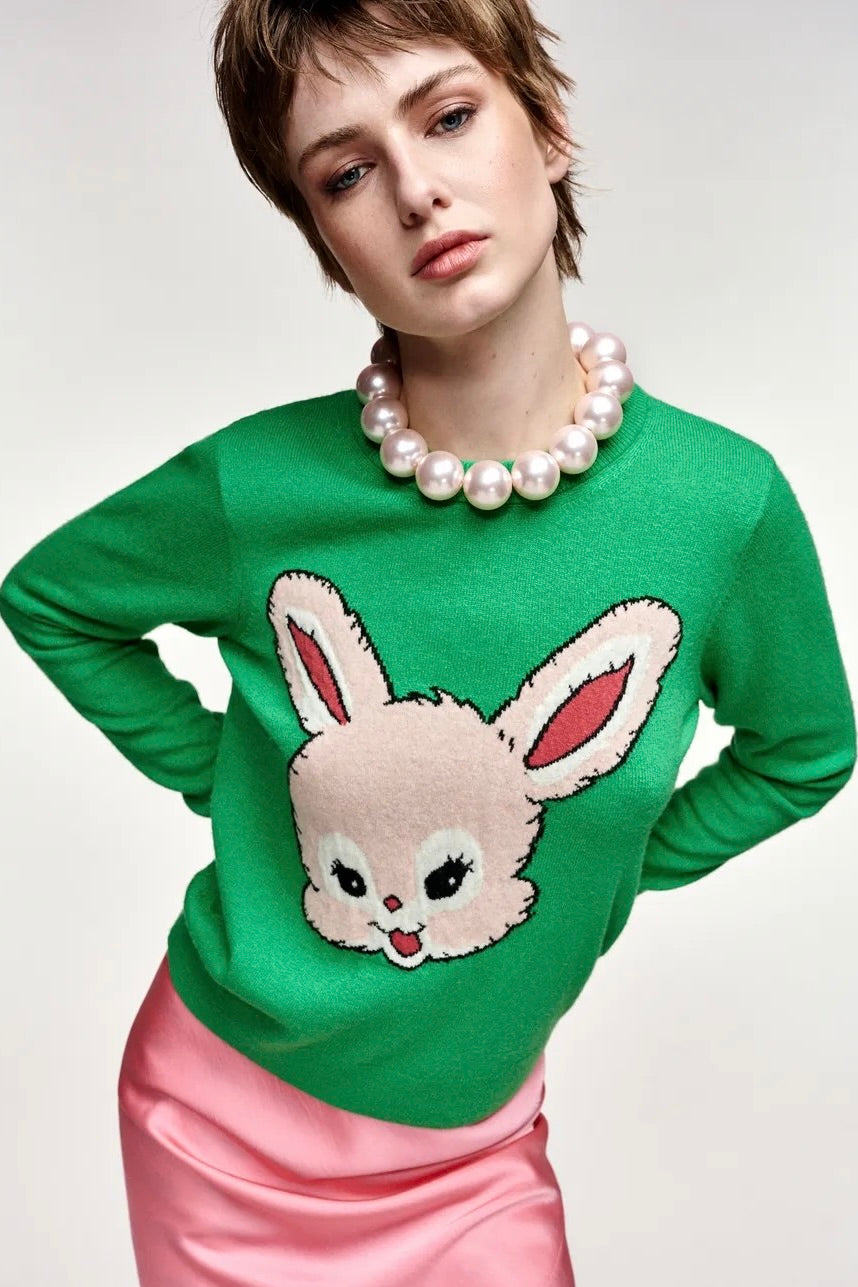 Pull vert vif avec motif intersia lapin rose Capital Essentiel Antwerp -- Bonny Lyon