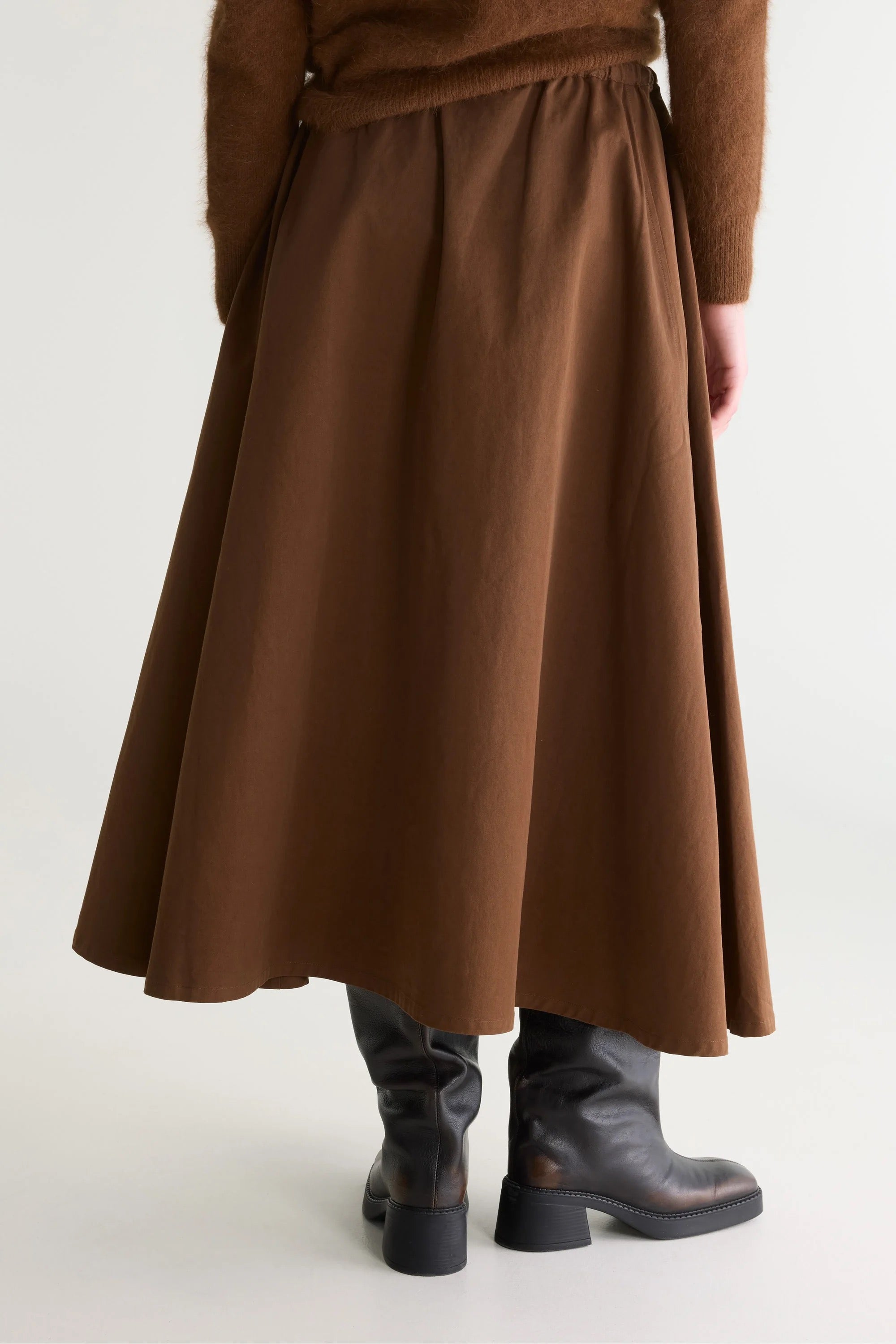jupe longue évasé couleur tabac look sport chic Bellerose Harlin -- Bonny Lyon