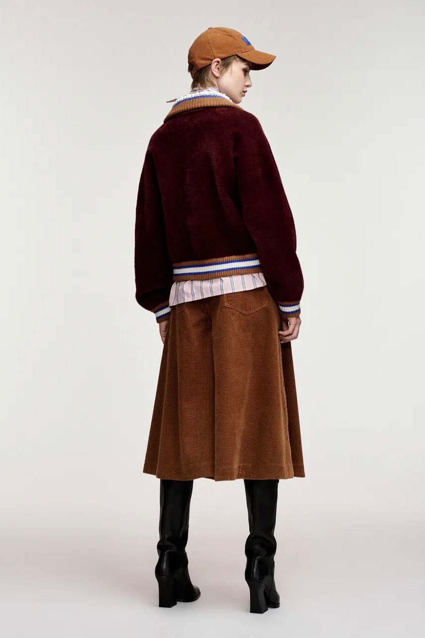 veste en maille oversized col tricot et brodé de perles, 2 coloris disponibles Essentiel Antwerp Kamore -- Bonny Lyon