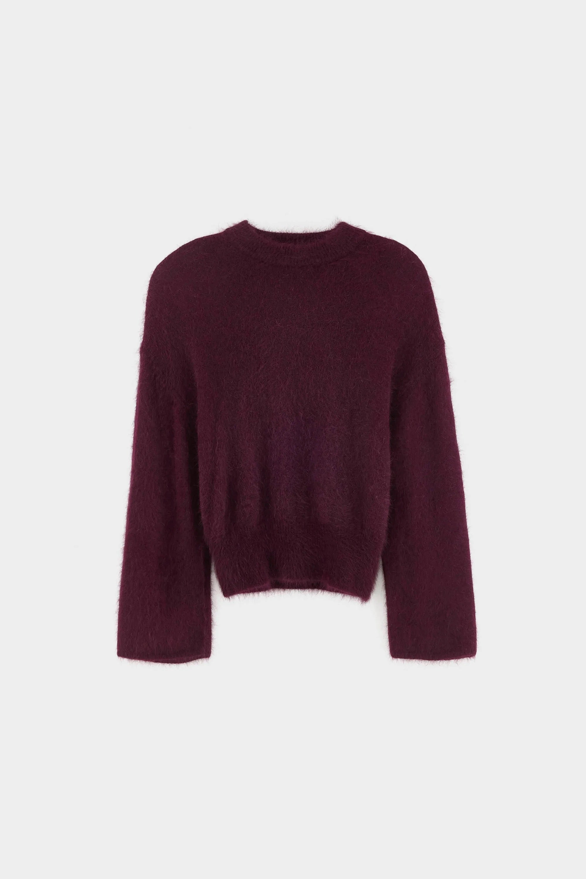 Pull ne maille angora duveteuse coupe droite blousante col montant et manches longues évasées Bellerose Dateko Bordeaux Cordovan -- Bonny Lyon