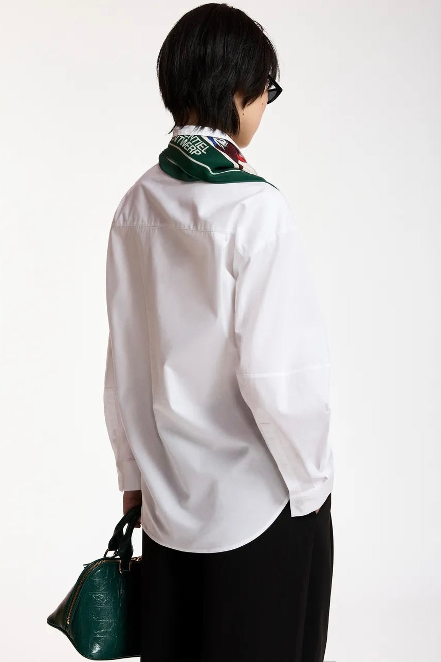 Chemise oversized drappée sur le devant avec broche amovible Kreative essentiel antwerp -- Bonny Lyon