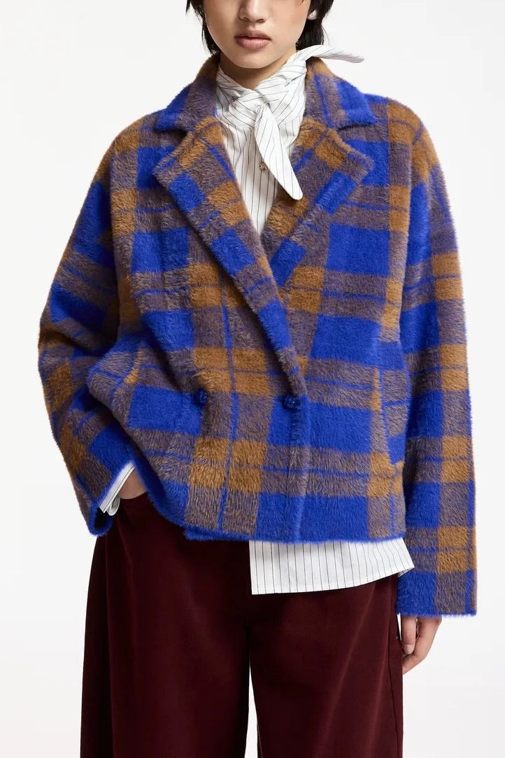 Cardigan oversized maille ultra douce carreaux bleu et camel Essentiel Antwerp Carreaux -- Bonny Lyon