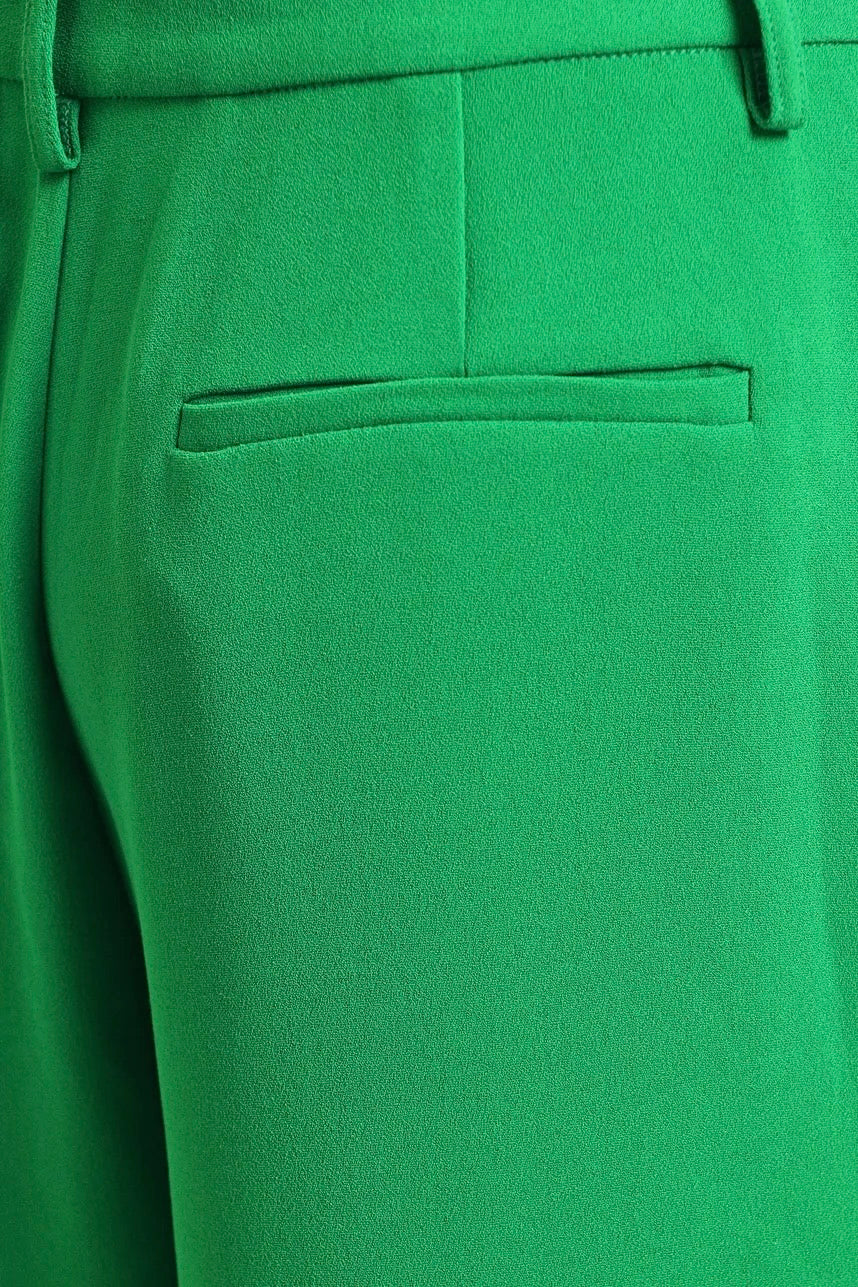 Pantalon tailleur fluide vert vif Kelsea Essentiel Antwerp -- Bonny Lyon