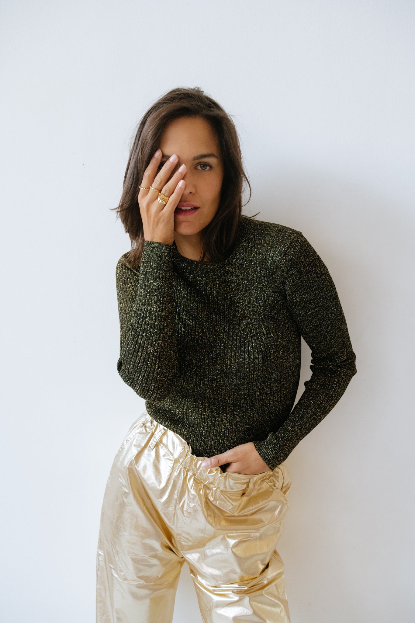 Pull Mela Black