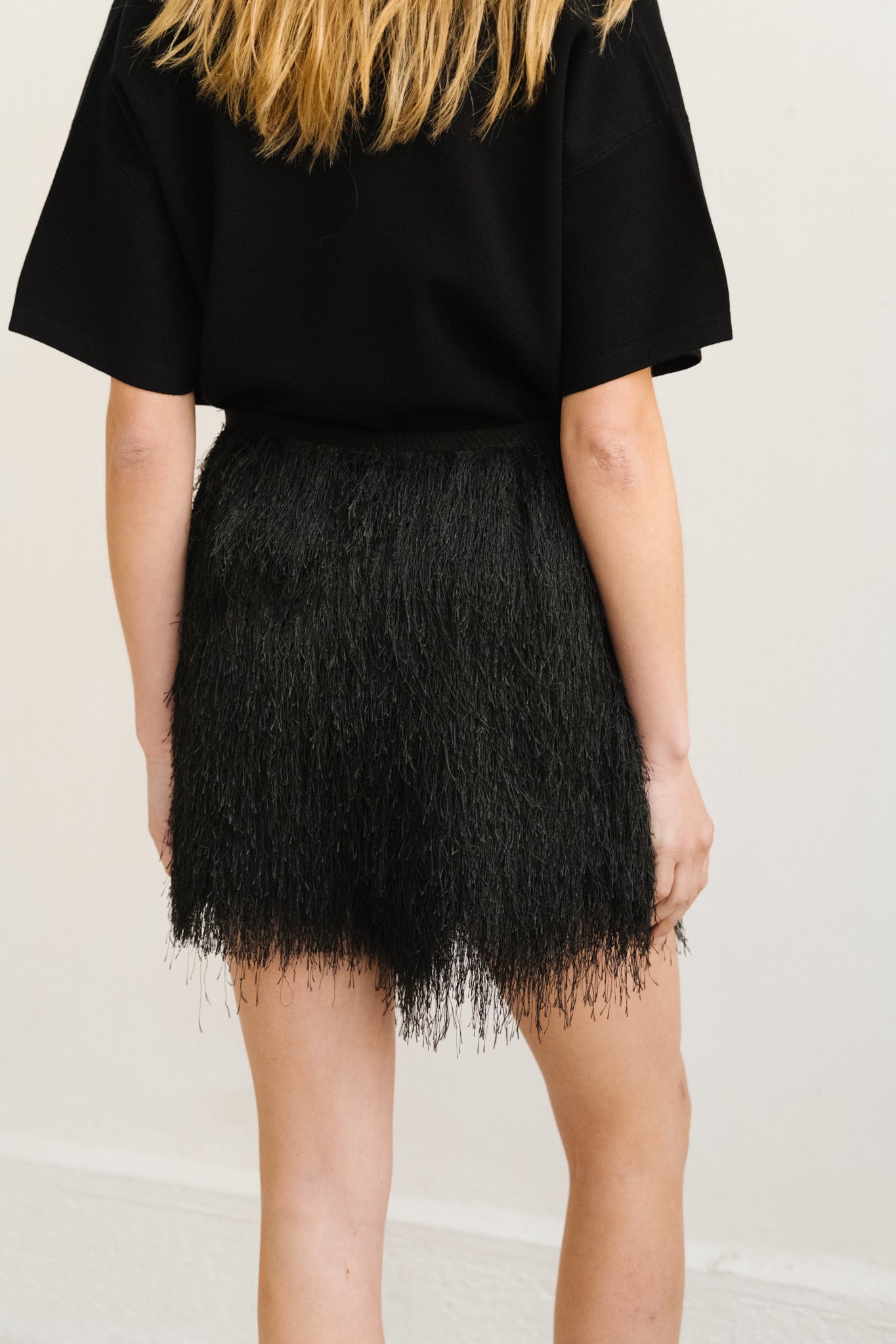 Short Fringes Nero