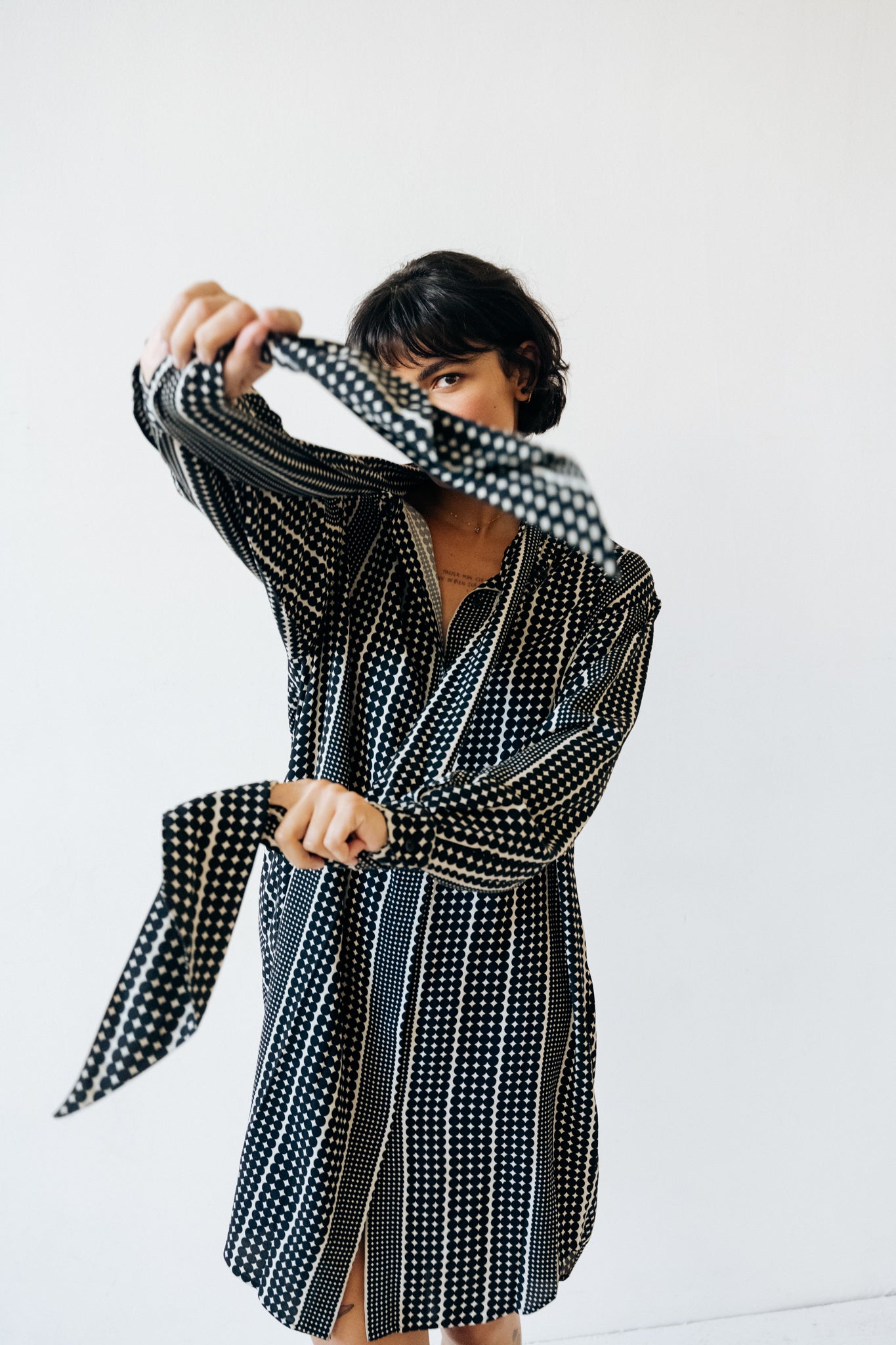 Robe Bac Black Dots