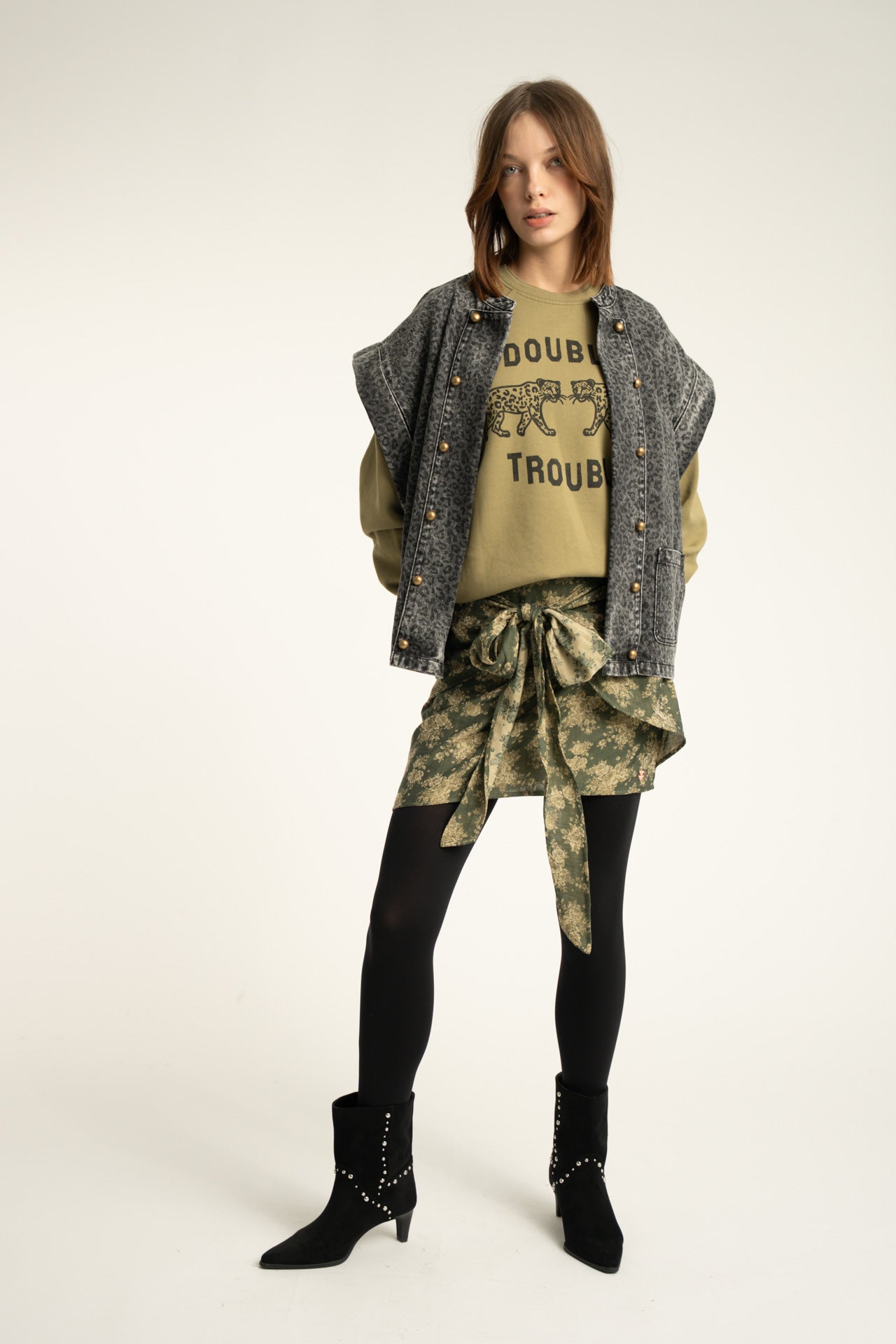 Sweatshirt kaki manches longues imprimé leopard Double Trouble Sisters Department __ Bonny Lyon