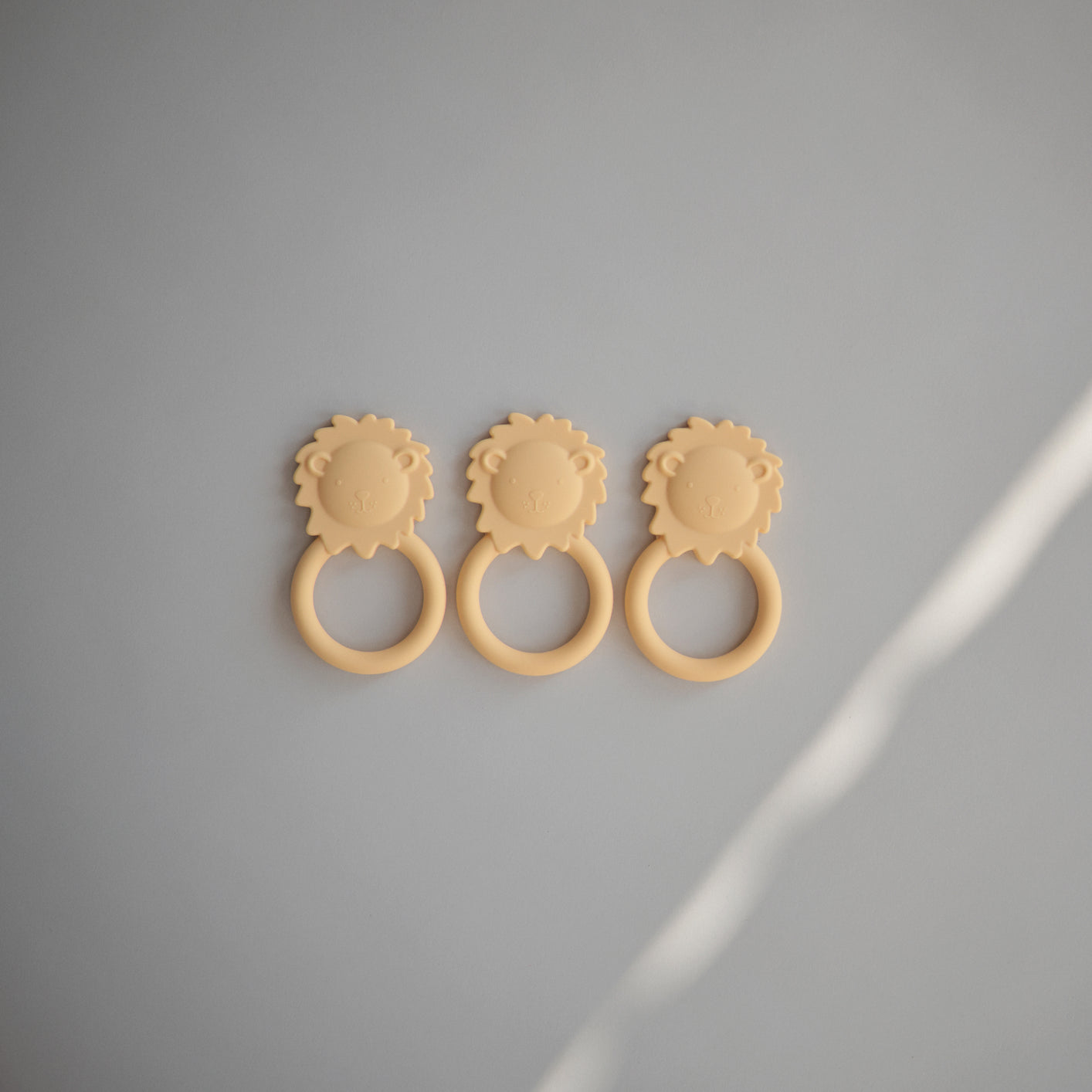 Anneau de dentition Lion Yellow