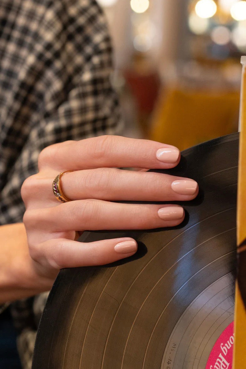 Semi-Permanent Flash - Blanc et Naturel