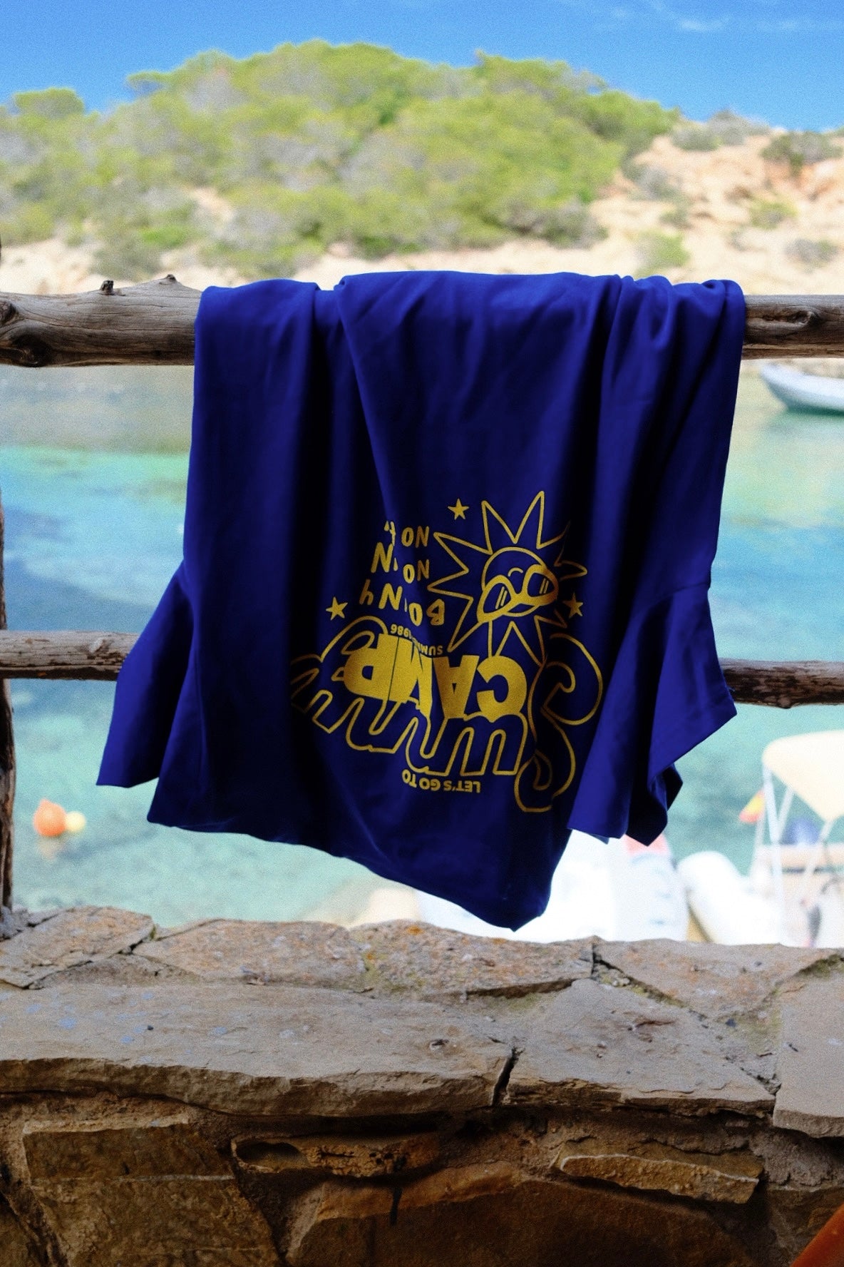T-shirt Sunny Camp
