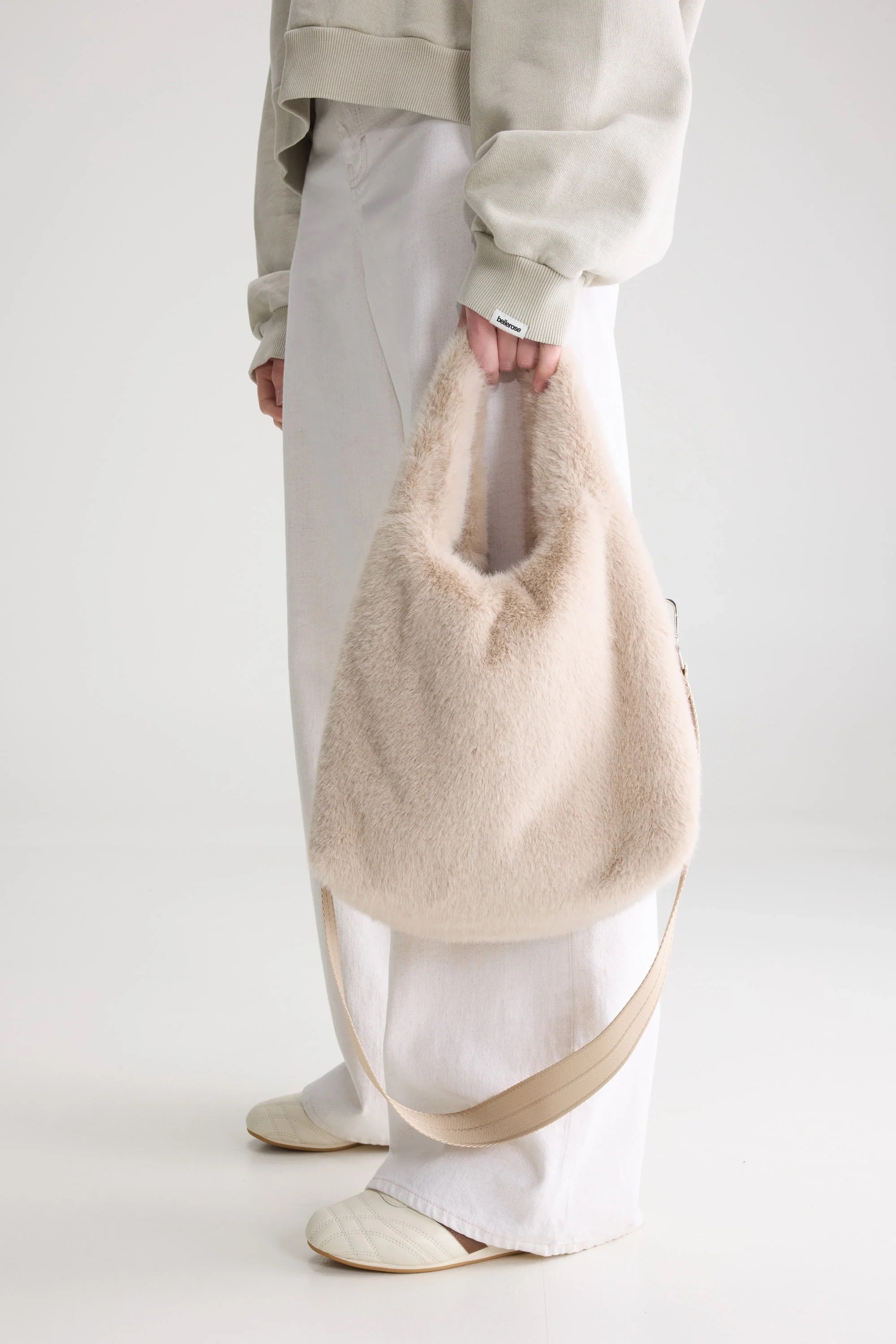 sac en fausse fourrure beige crème Helga Bellerose -- Bonny Lyon 