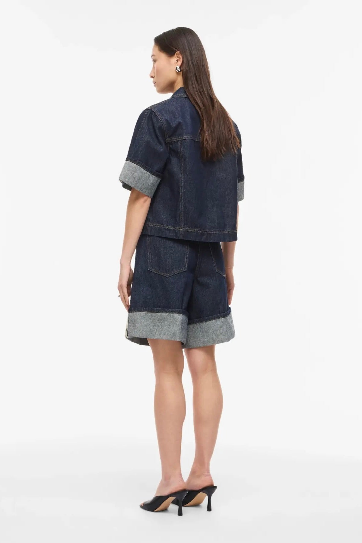 Short Roumartine
