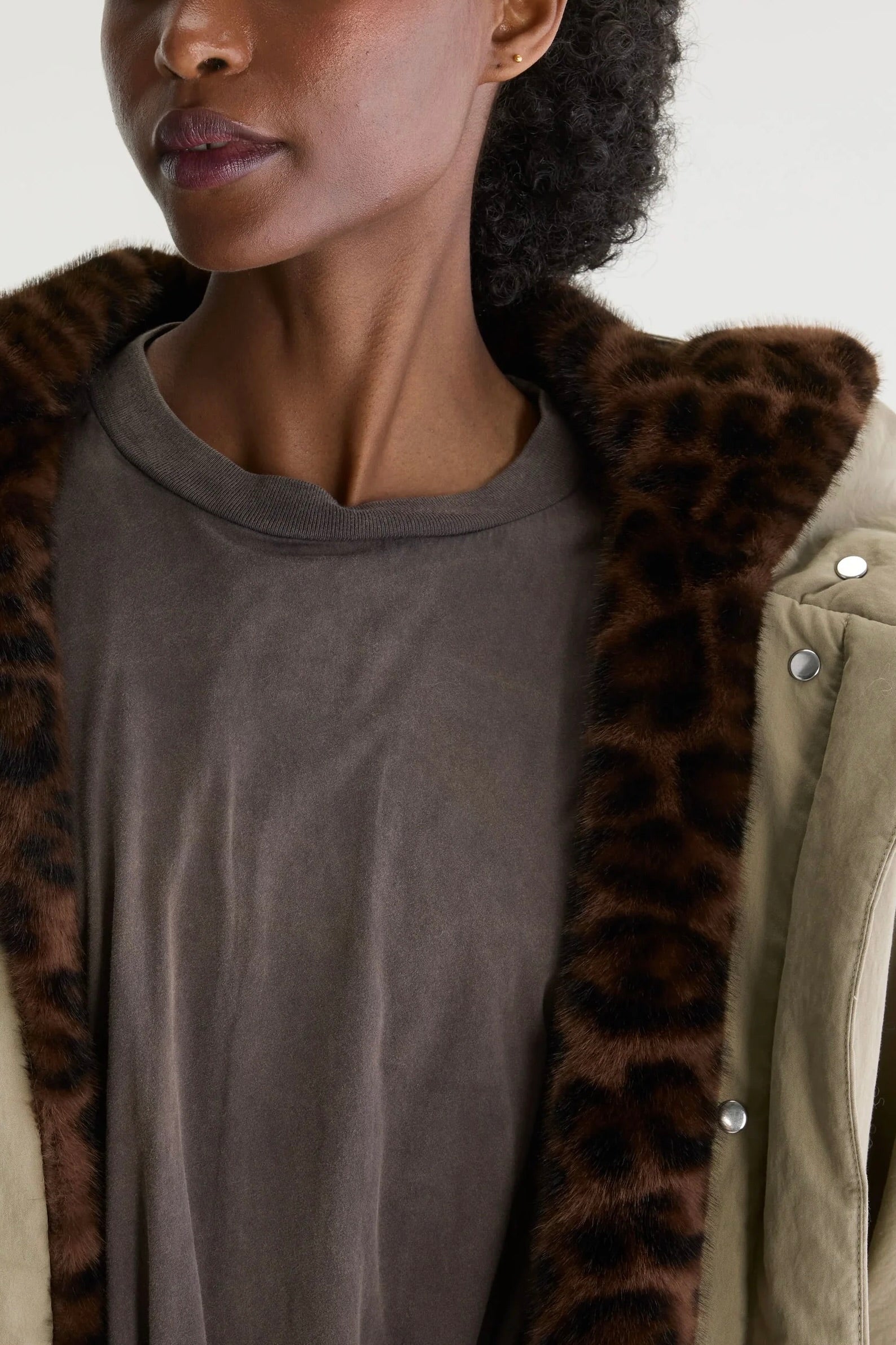 parka courte Jeanna beige doublée fausse fourrure leopard Bellerose -- Bonny Lyon 