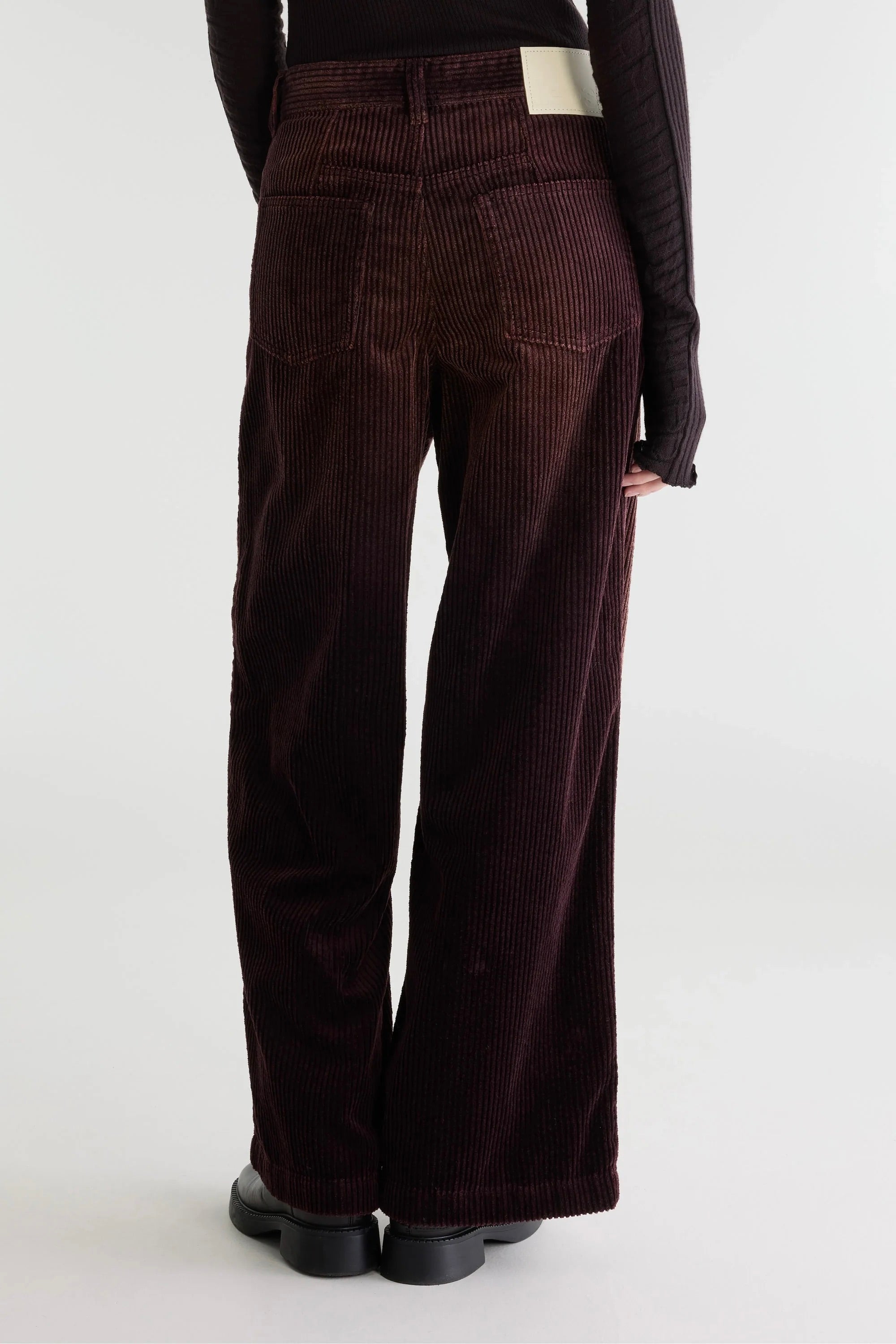 Jeans large velours côtelé bordeaux no.62 Petula Bellerose -- Bonny Lyon