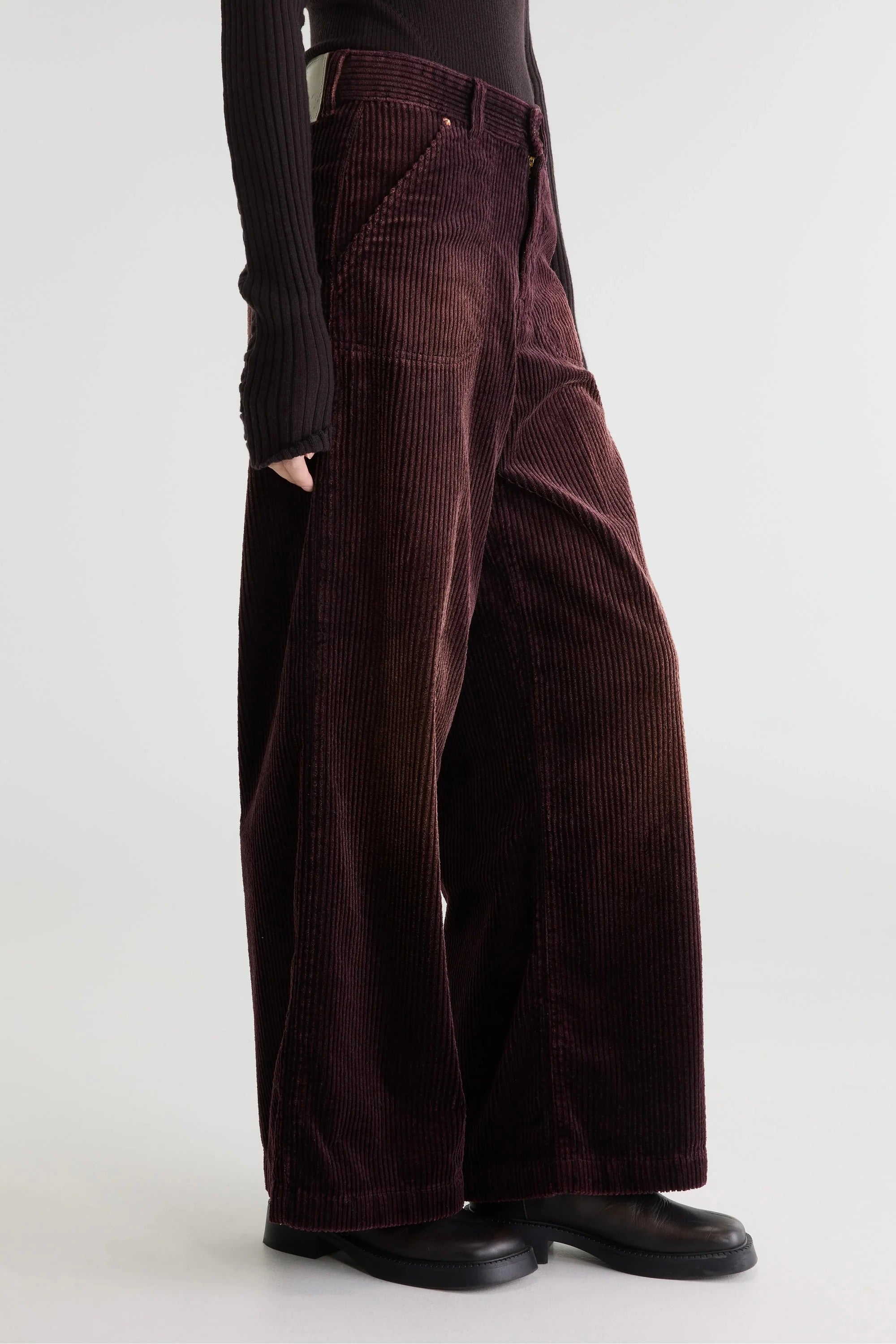 Jeans large velours côtelé bordeaux no.62 Petula Bellerose -- Bonny Lyon