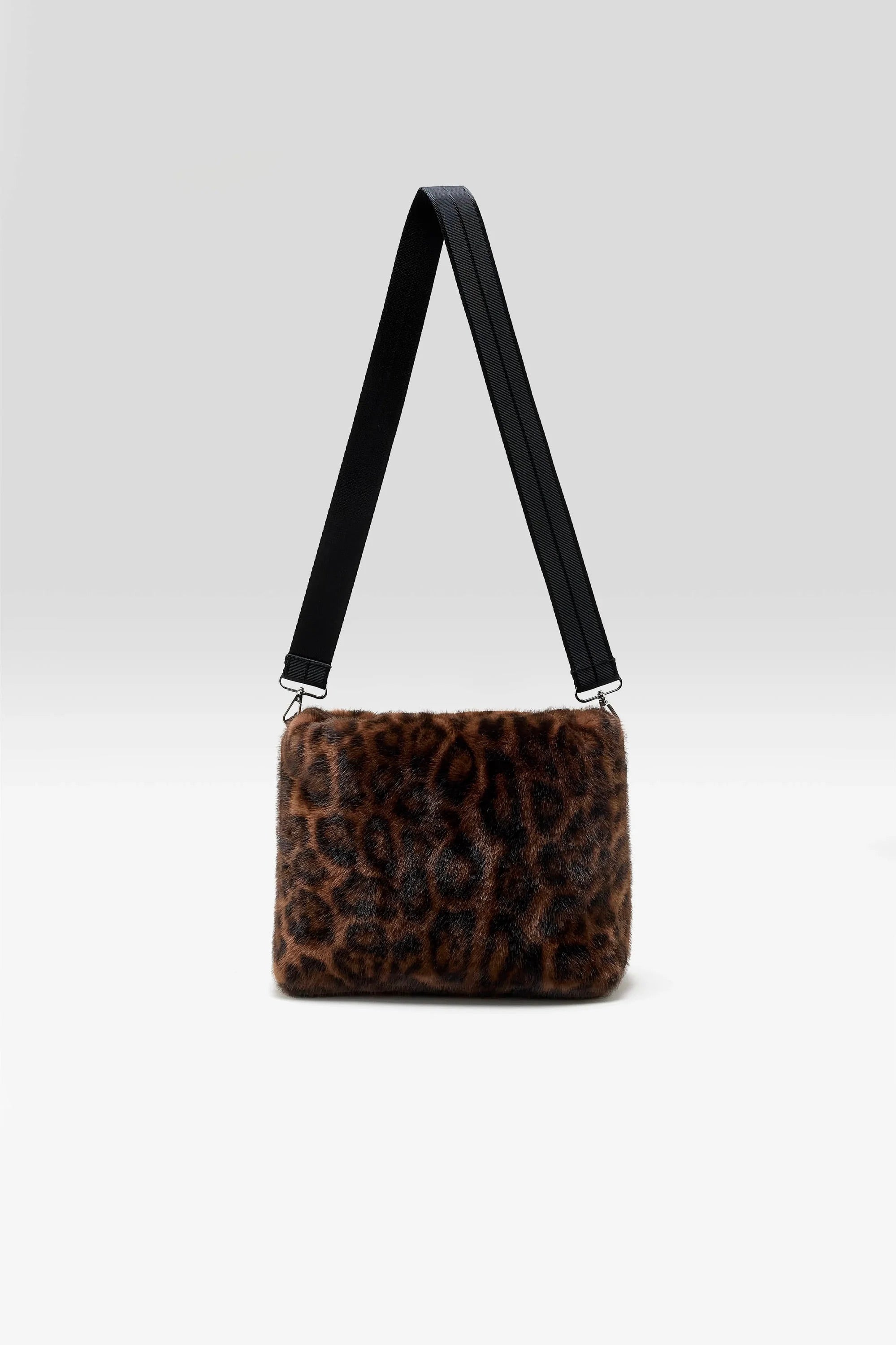 sac en fausse fourrure leopard marron foncé et noir, anse amovible et ajustable Bellerose Jelga -- Bonny Lyon 