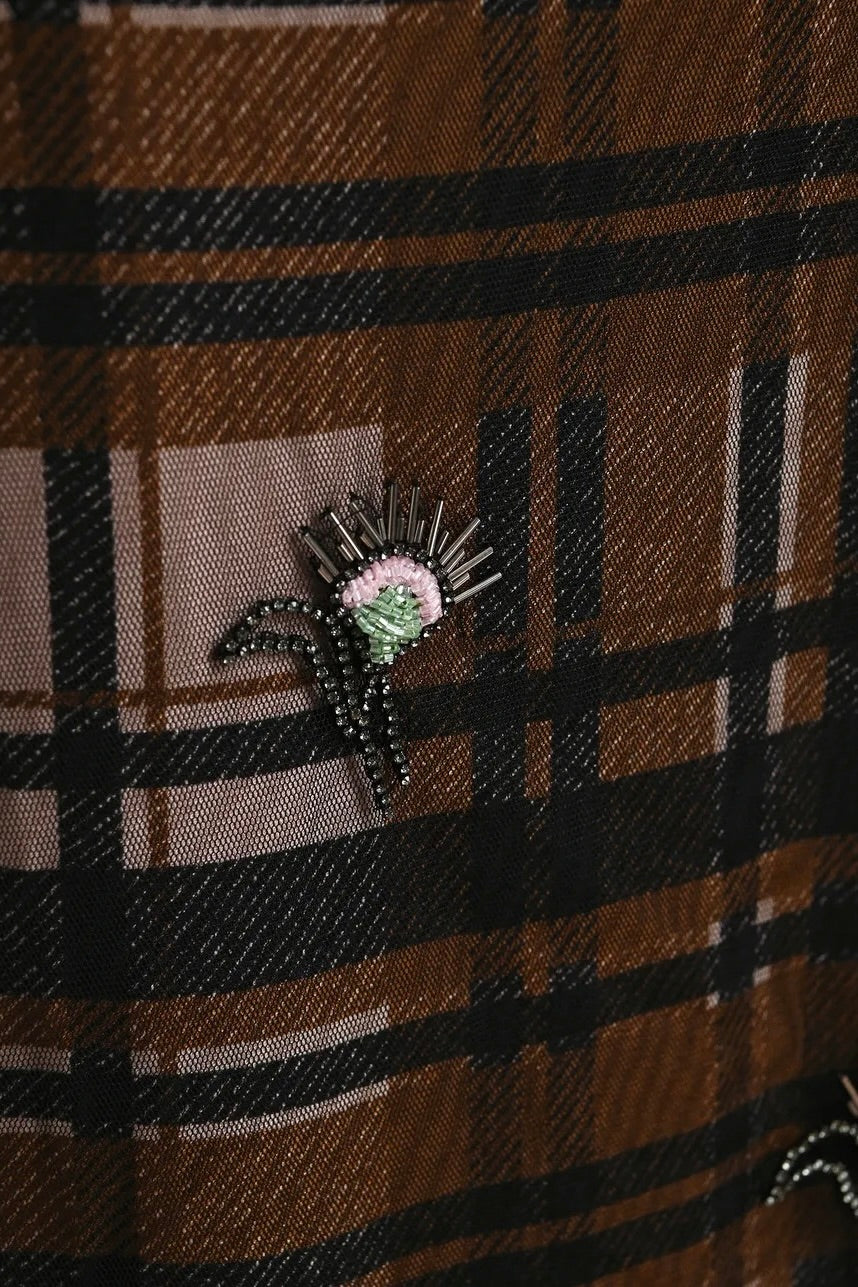 Jupe midi tartan marron recouvert de tulle brodé de perles et strass Essentiel Antwerp Kate -- Bonny Lyon 