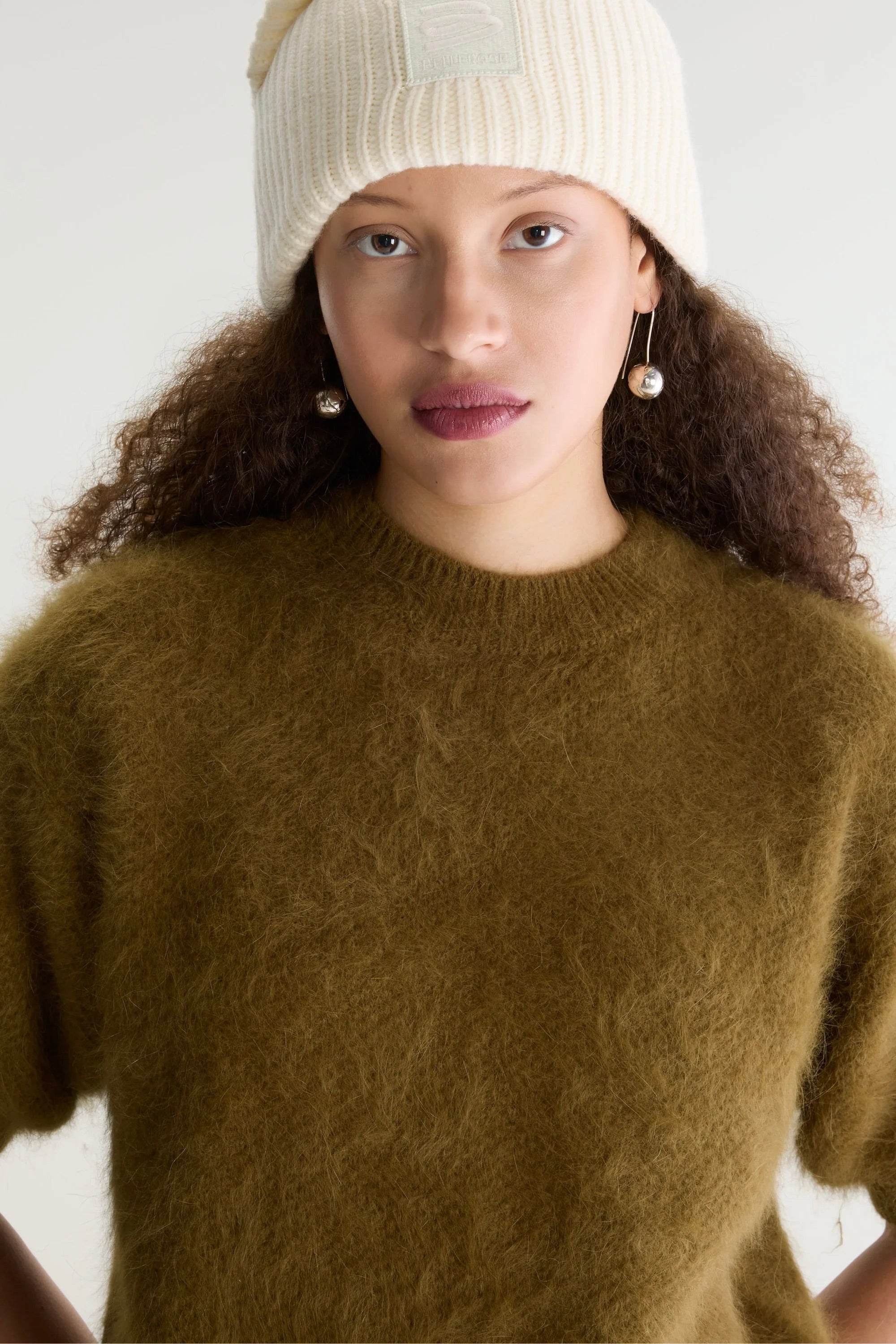 Pull manches courtes en angora kaki olive Bellerose Darza -- Bonny Lyon 