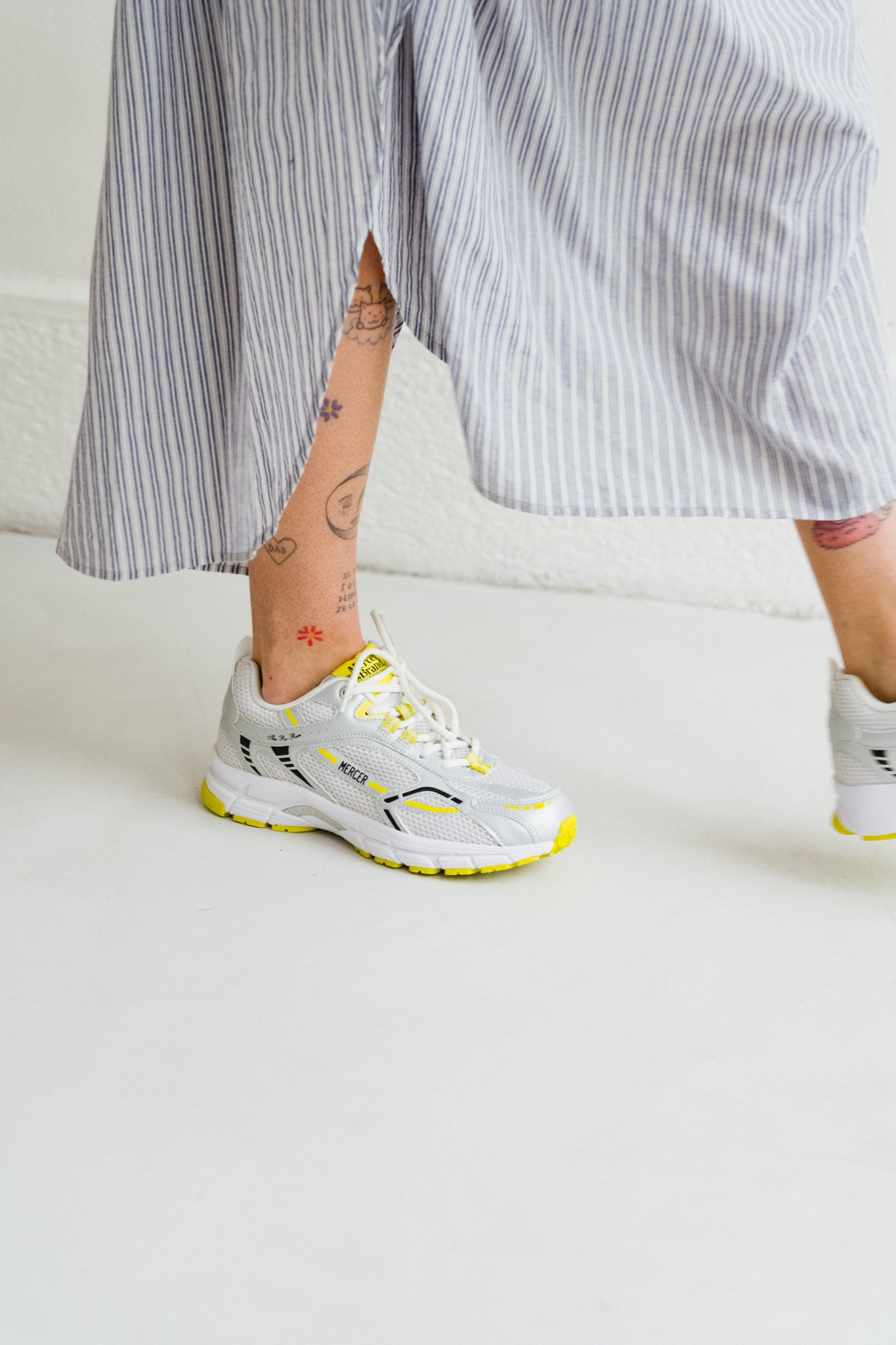 Baskets Re-Run Neon