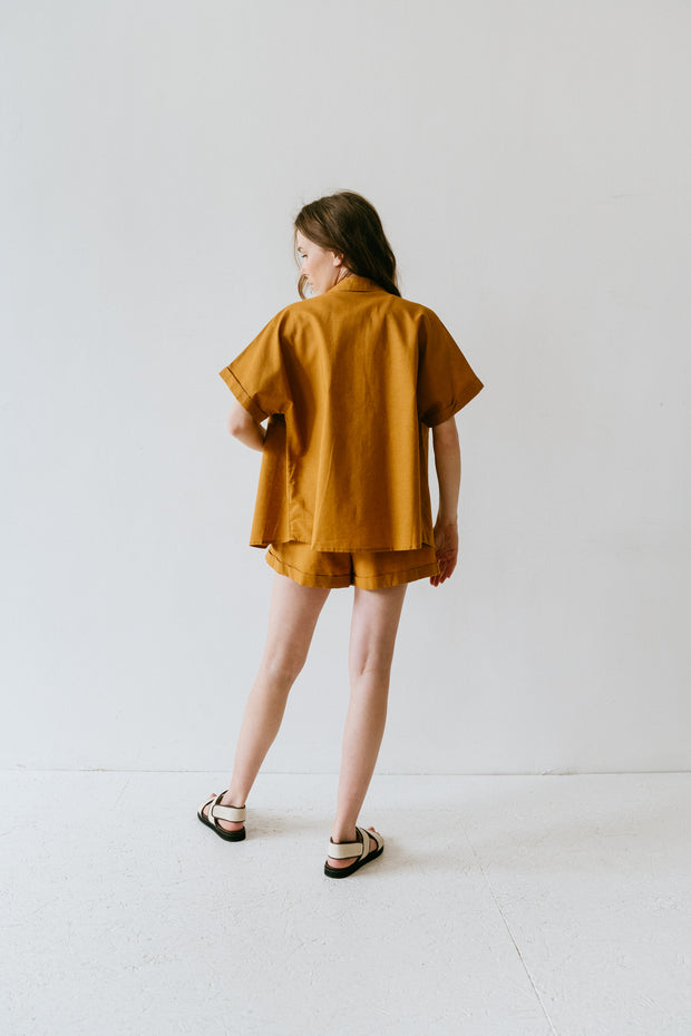 Ensemble chemise manche courte et short en lin coton Clary Doris Ocre Frnch Bonny Lyon